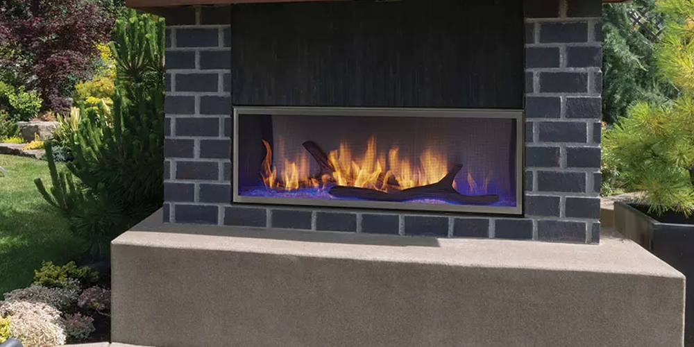 Lanai Gas Fireplace